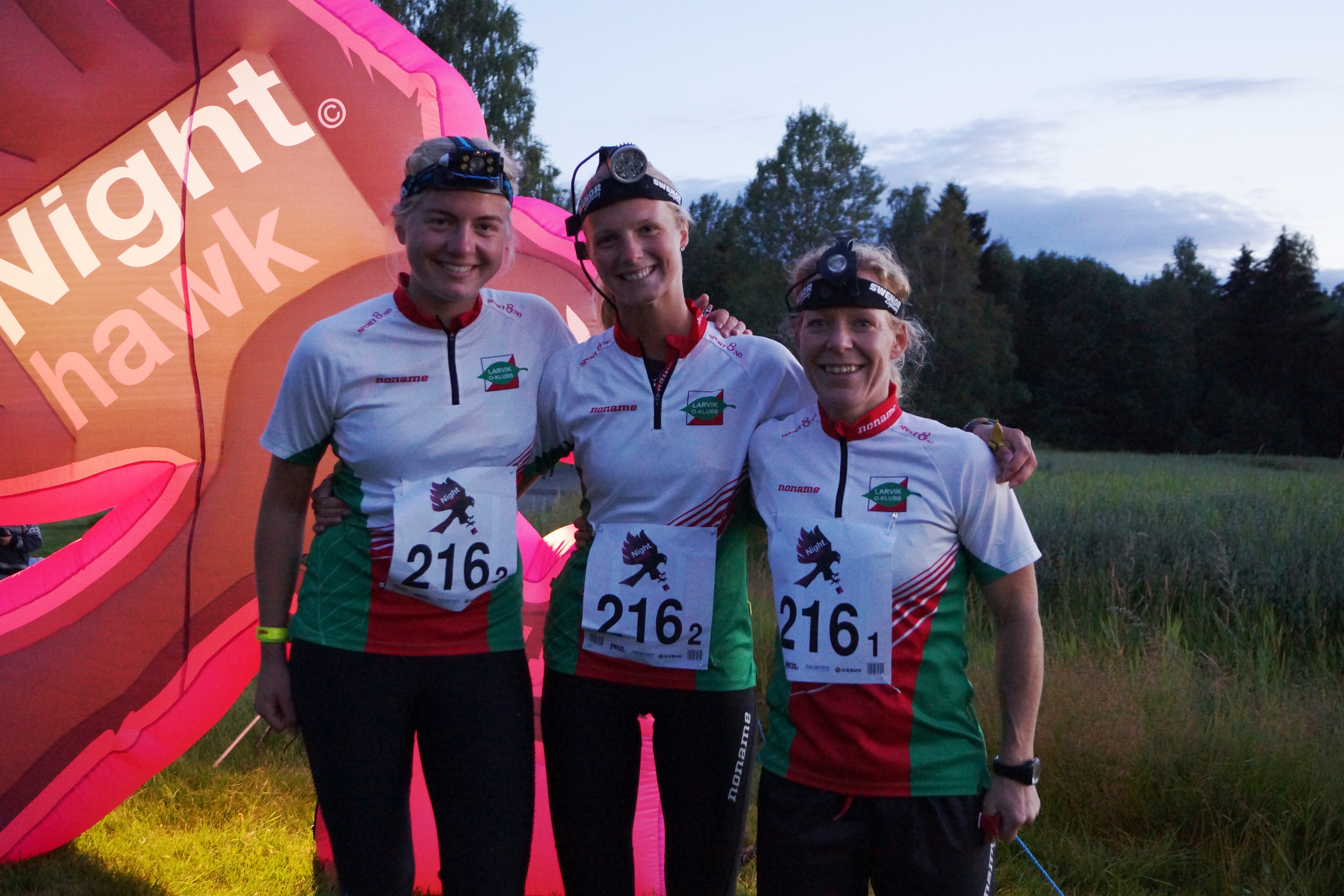 På nattetappene løp Ingrid Undstad, Runa Fremstad og Julie Hjortland. Foto: Jørgen Frøyd