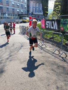 Tobias med "Sinnataggen" som skygge